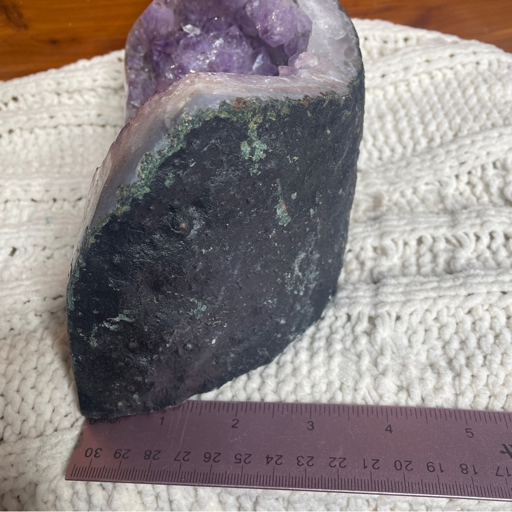 Amethyst crystal cathedral - Picture 8 of 9